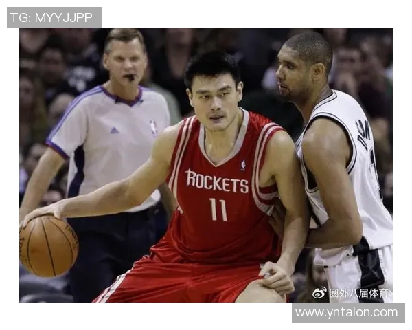 姚明的篮球之路:左膀右臂的传奇搭档与辉煌成就 姚明的篮球之路:左膀右臂的传奇搭档与辉煌成就