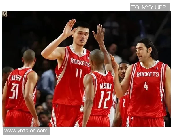 姚明运动状态分析与篮球生涯影响探讨