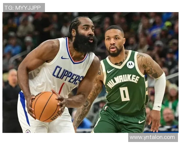 快船客场逆转击败雄鹿，乔治35分独砍引领胜利